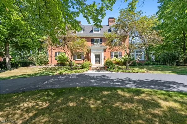 1835 N Park Boulevard, Cleveland Heights, OH 44106