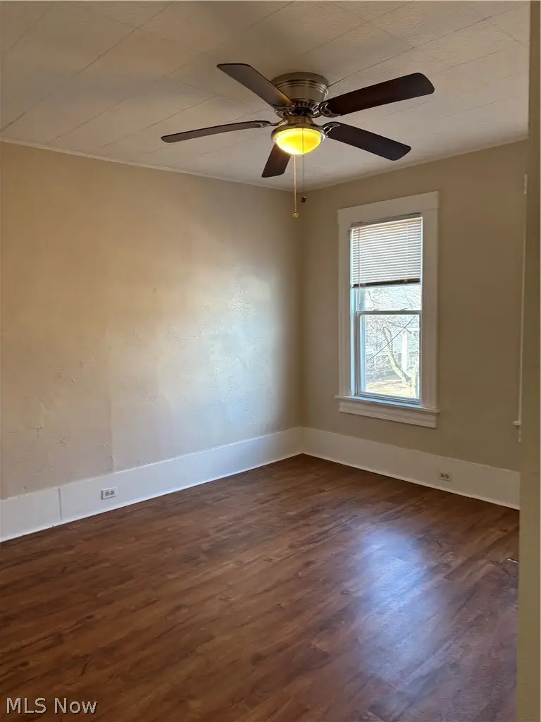 1457 Winchester Avenue, Lakewood, OH 44107 - #3