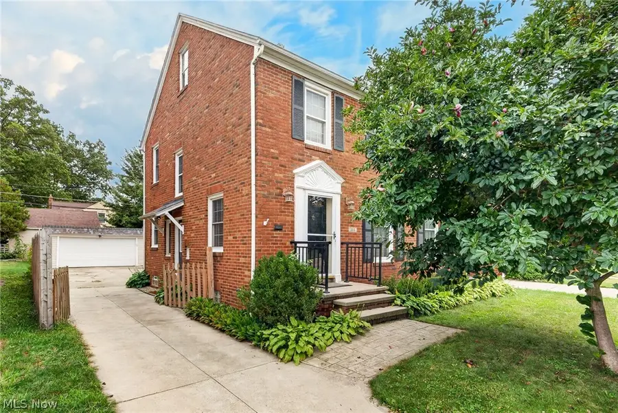 1515 Bunts Road, Lakewood, OH 44107 - #2