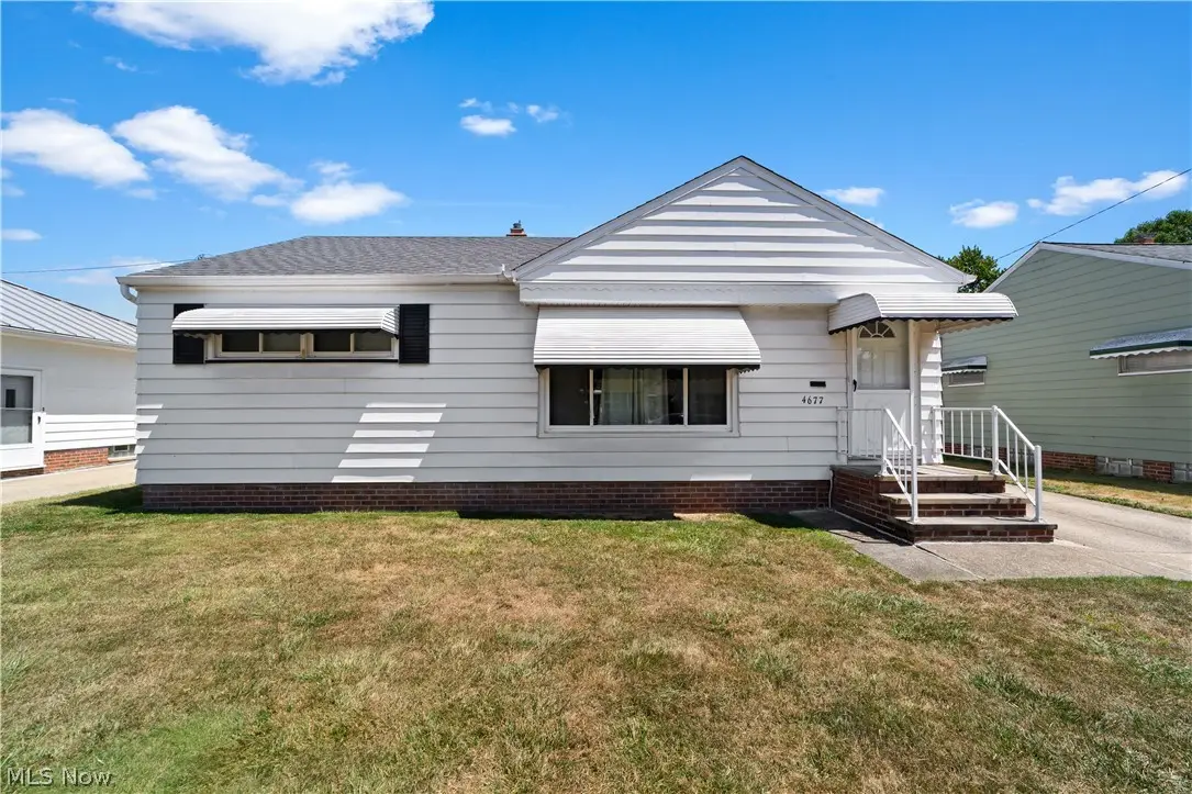 4677 Southwood Drive, Brooklyn, OH 44144 - #1