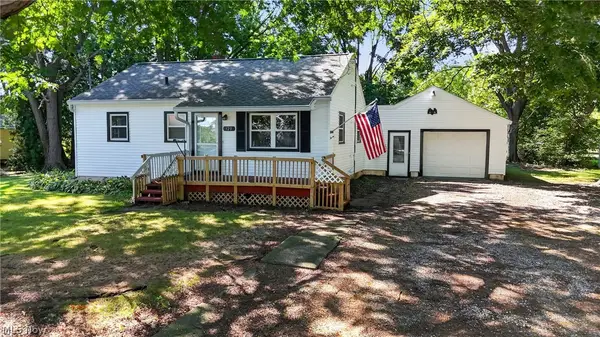 120 Coulter Street, Creston, OH 44217