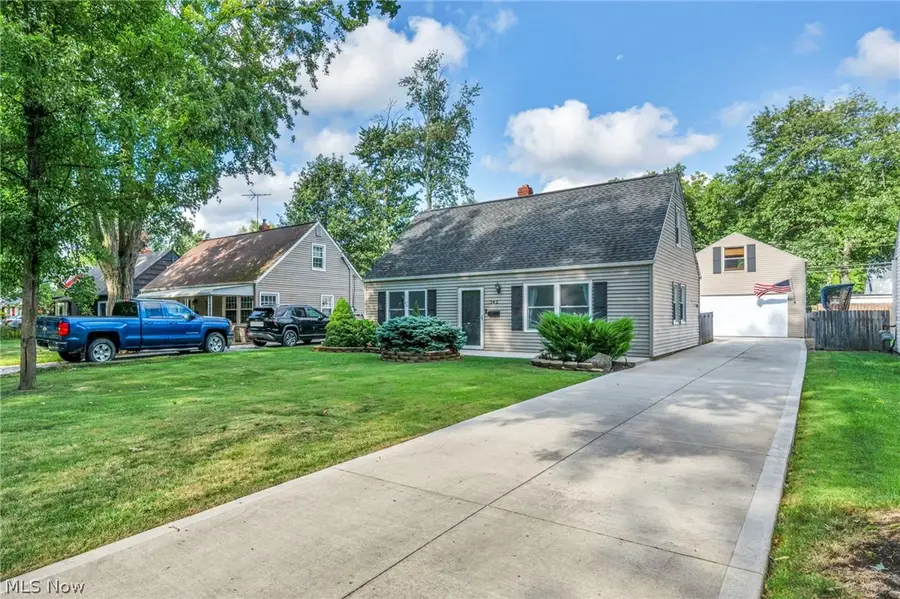 342 Inwood Boulevard, Avon Lake, OH 44012 - #2