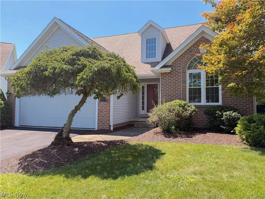 90 Lake Pointe Circle, Canfield, OH 44406 - #1