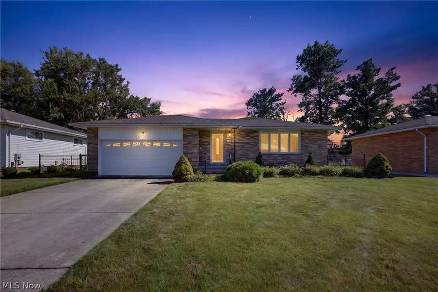 34260 Glen Drive, Eastlake, OH 44095 - #3