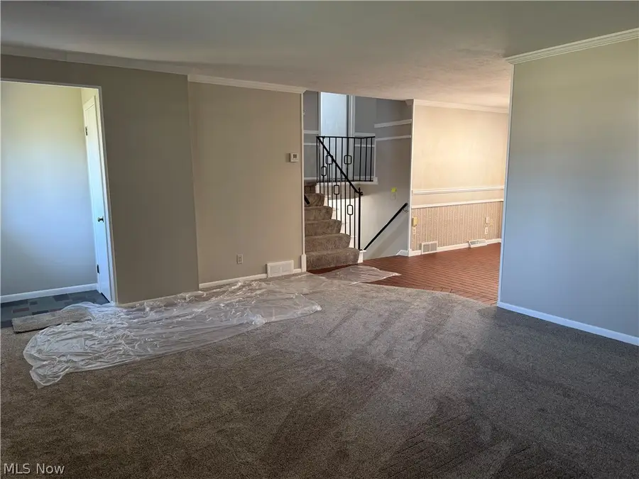 339 E 315th Street, Willowick, OH 44095 - #3
