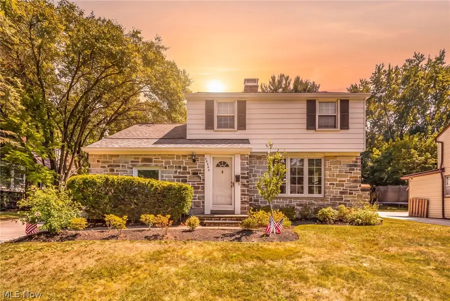 20860 Farnsleigh Road, Shaker Heights, OH 44122 - #2