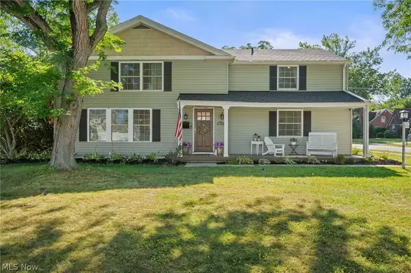 4161 Leona Drive, Rocky River, OH 44116