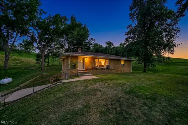 6019 State Route 751 Sw, Stone Creek, OH 43840