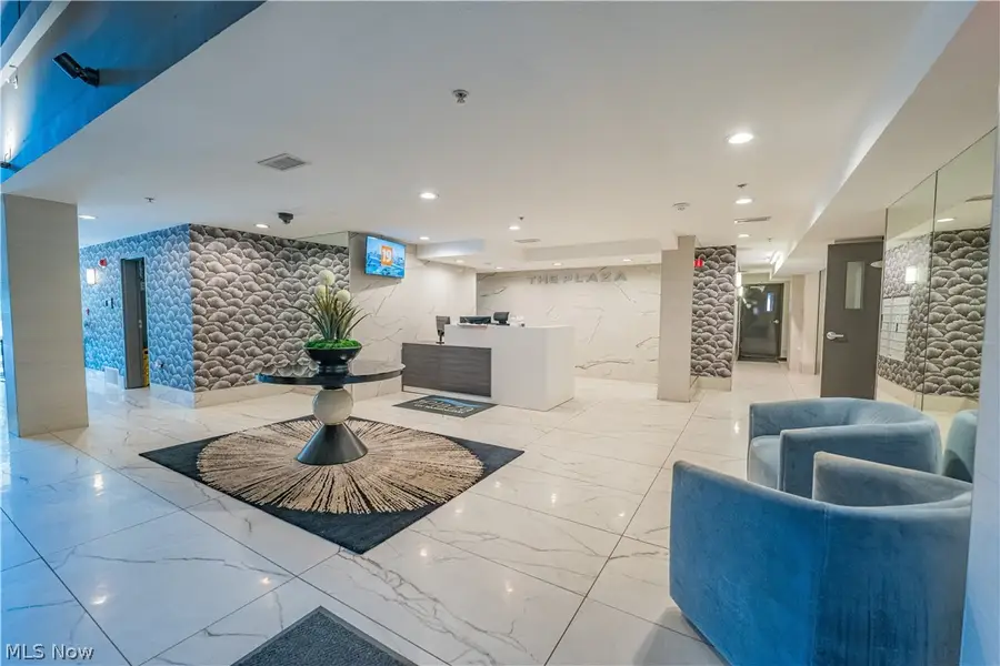 1237 Washington Avenue #702, Cleveland, OH 44113 - #3