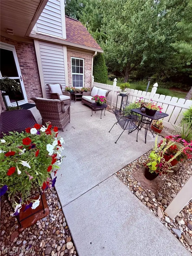 695 E Western Reserve Road #1504, Poland, OH 44514 - #2