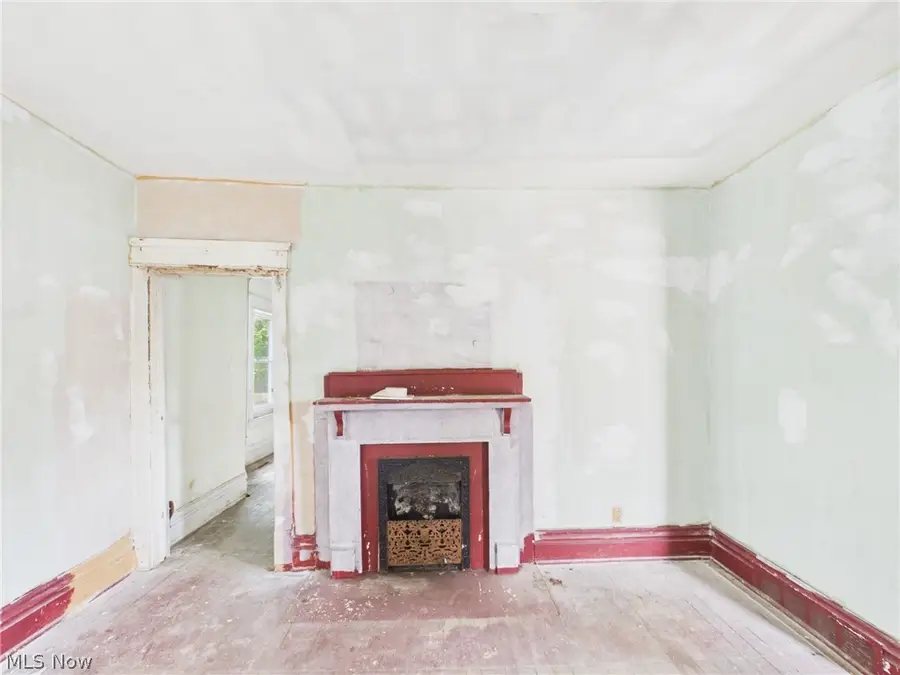 1909 36th Street, Parkersburg, WV 26104 - #2