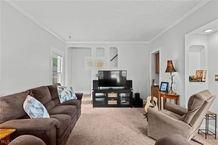 3322 E Fairfax Road, Cleveland Heights, OH 44118 - #3