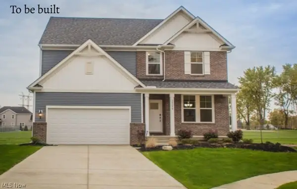 797 Colesbourne Circle, Green, OH 44685