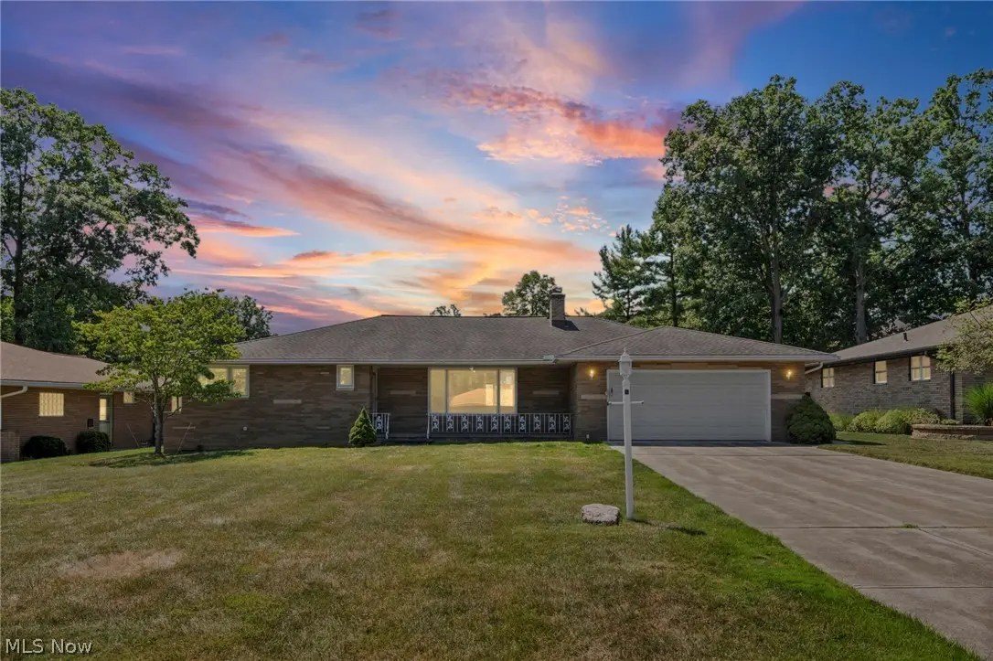 1488 Parkview Drive, Seven Hills, OH 44131 - #1