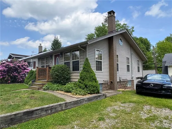8177 S Cleveland Massillon Road #33, Clinton, OH 44216