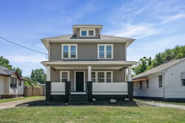 903 W 19th Street, Lorain, OH 44052