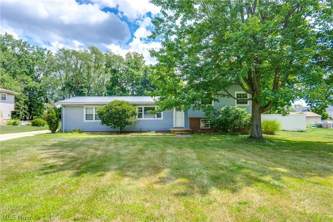7320 Lourelton Nw Avenue, North Canton, OH 44720 - #1