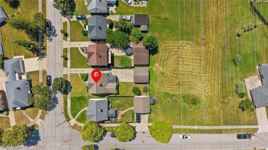 9326 Outlook Drive, Brooklyn, OH 44144 - #2