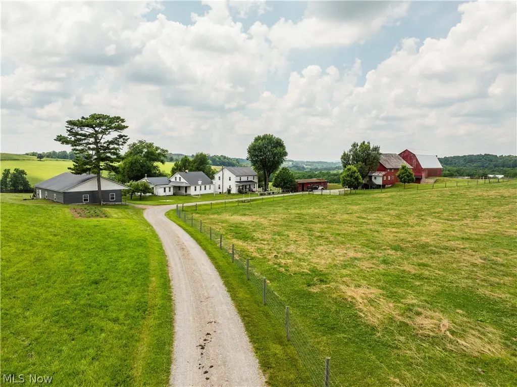 5642 County Road 59, Millersburg, OH 44654 - #1