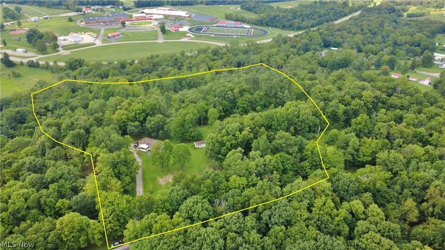 3885 Township Road 197 Ne, Crooksville, OH 43731 - #2