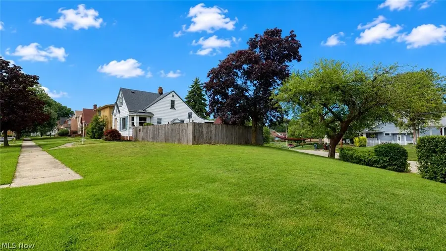 8423 Greenlawn Avenue, Parma, OH 44129 - #3