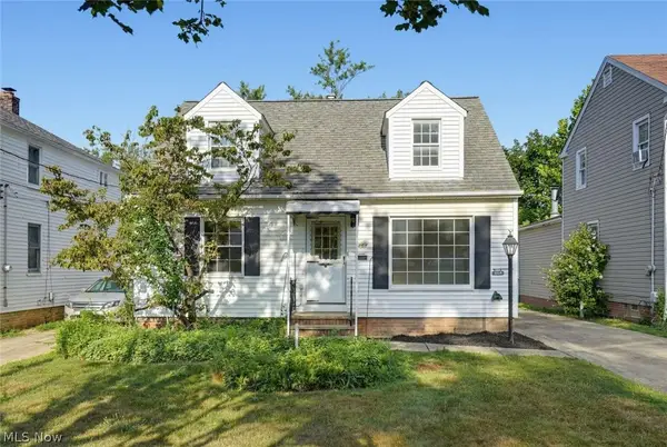864 Lincoln Boulevard, Bedford, OH 44146
