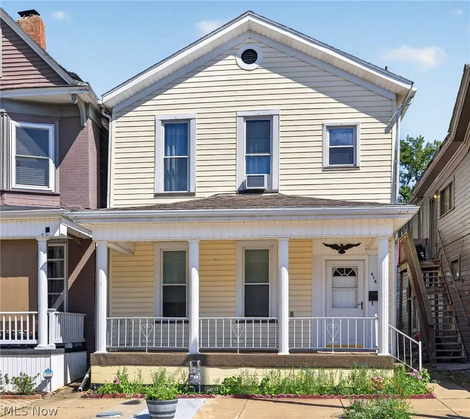 614 Main Street, Wellsville, OH 43968 - #1