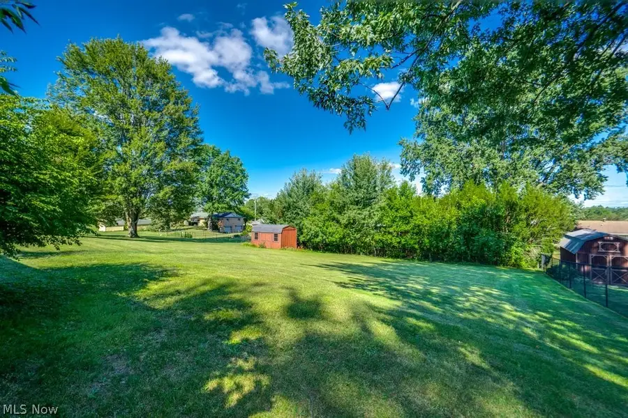 5622 Brentwood Nw Avenue, North Canton, OH 44720 - #2