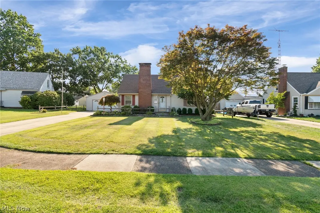 154 Hilltop Nw Drive, Canton, OH 44708 - #1