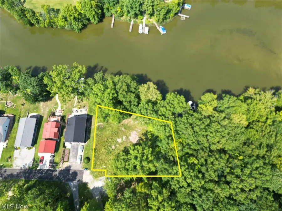 Lakeview Street, Lake Milton, OH 44429 - #2