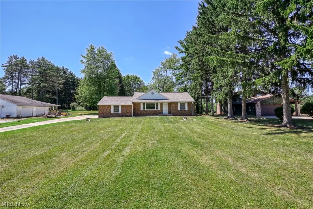 7570 Richmond Road, Oakwood, OH 44146 - #1