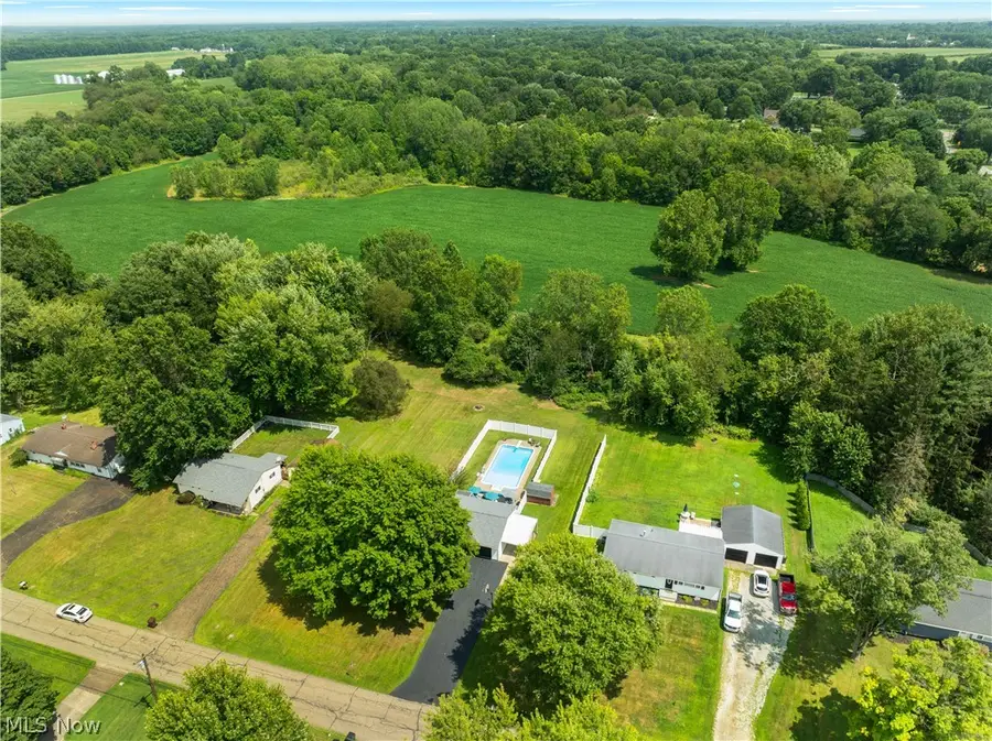 10606 Wilma Ne Avenue, Alliance, OH 44601 - #2
