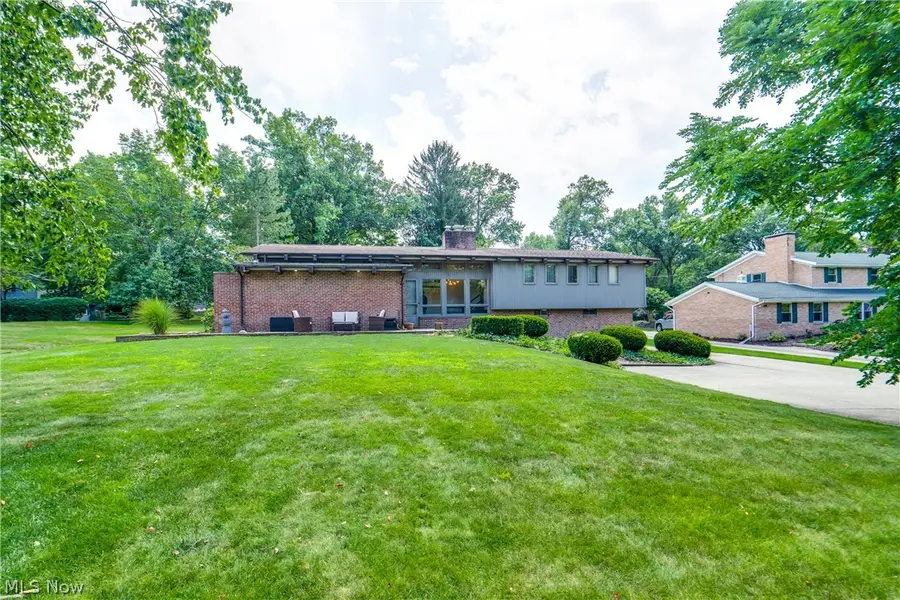 1241 Burd Ne Avenue, Massillon, OH 44646 - #3