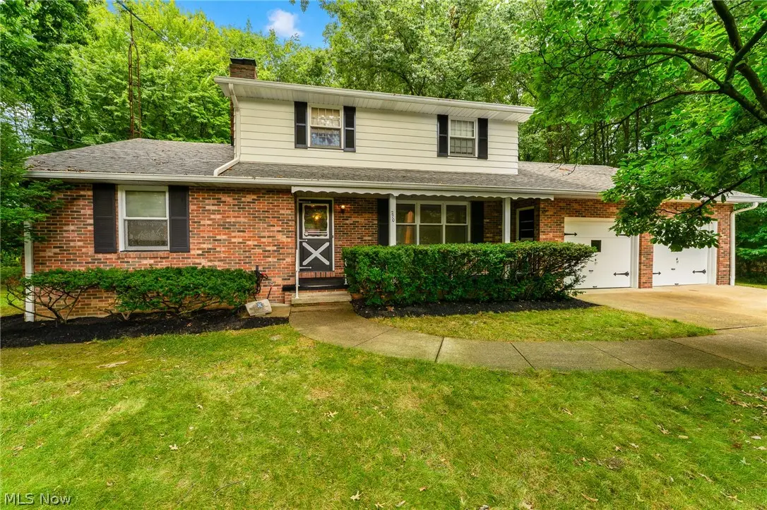270 Benton Street, Austintown, OH 44515 - #1
