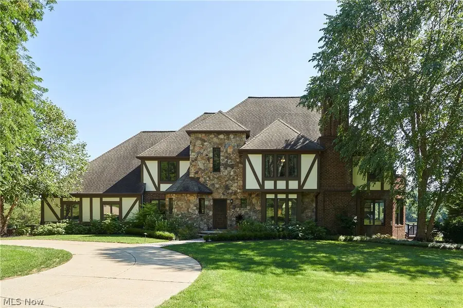 4576 Granger Road, Akron, OH 44333 - #2