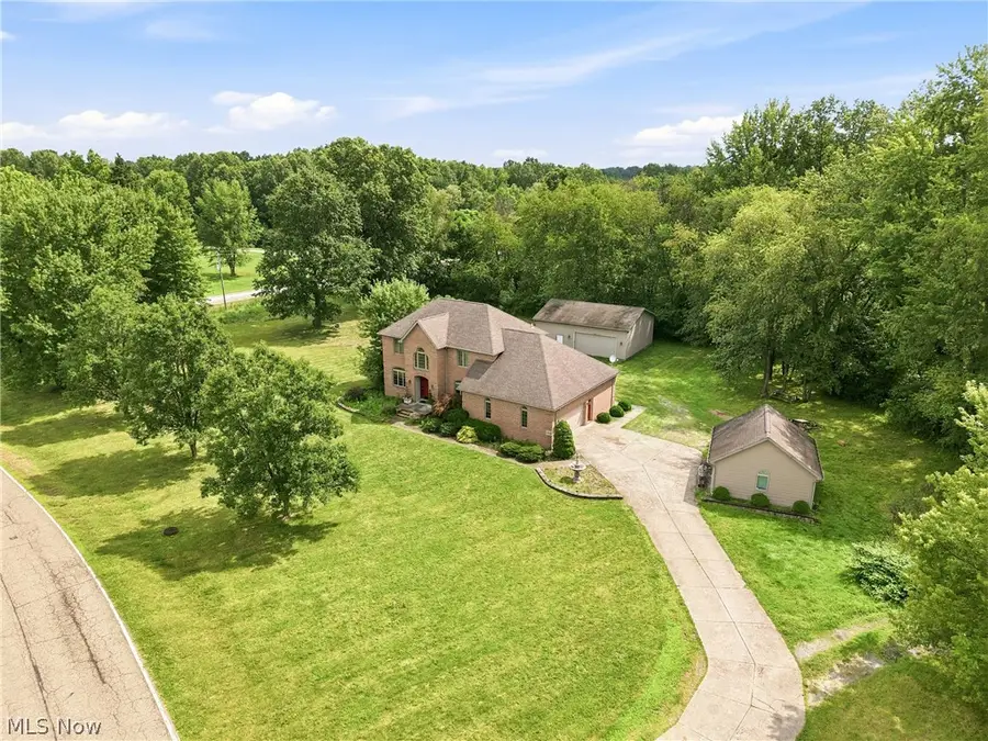 6605 Brookhollow Sw Drive, Warren, OH 44481 - #3