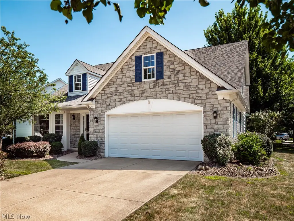 6651 Nantucket Lane, Middleburg Heights, OH 44130 - #1