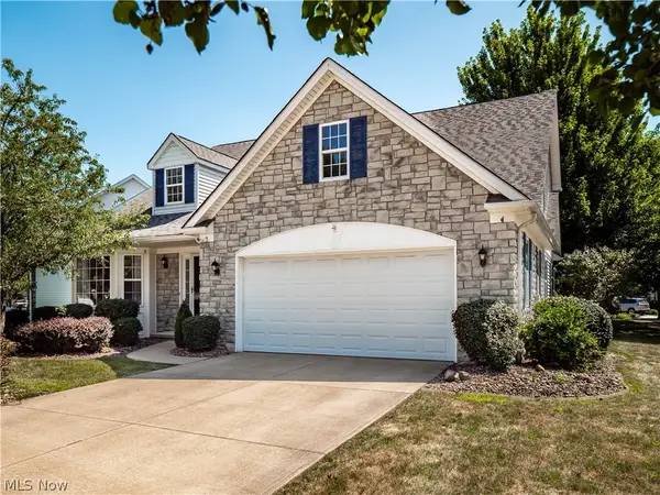 6651 Nantucket Lane, Middleburg Heights, OH 44130