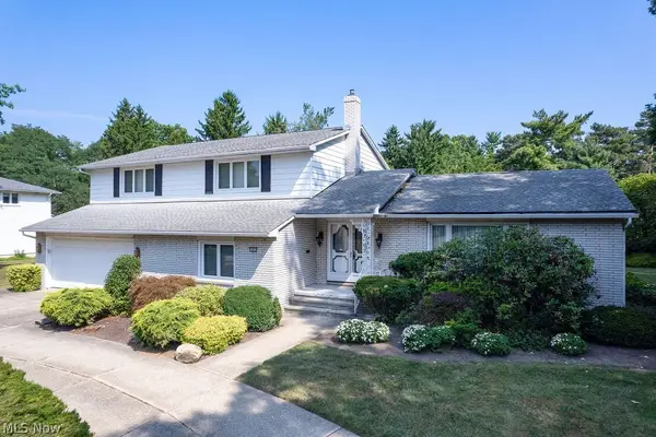 25451 Hilltop Drive, Beachwood, OH 44122