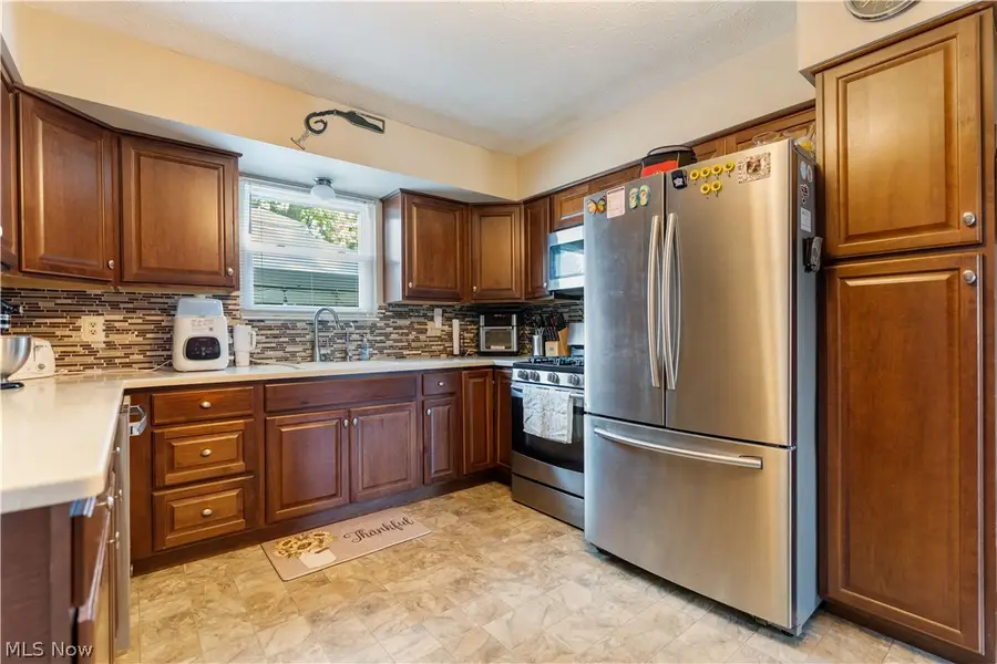 3316 Woodington Sw Avenue, Canton, OH 44706 - #3