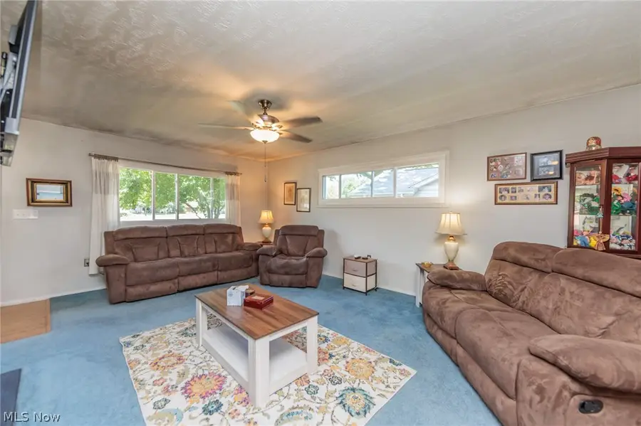 141 Sunset Drive, Berea, OH 44017 - #3