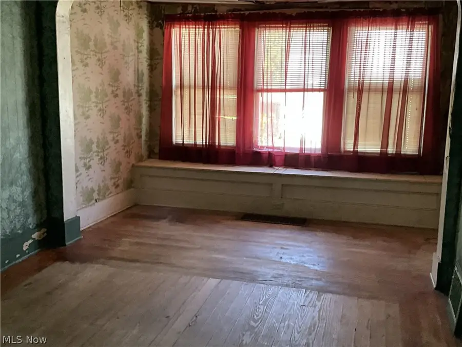 101 N Main Street, New London, OH 44851 - #3