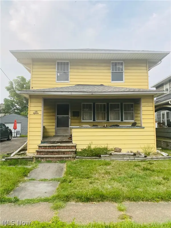 615 Dewey Avenue, Elyria, OH 44035
