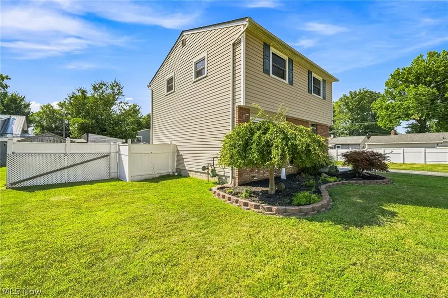 5548 Green Oak Avenue, Mentor, OH 44060 - #3