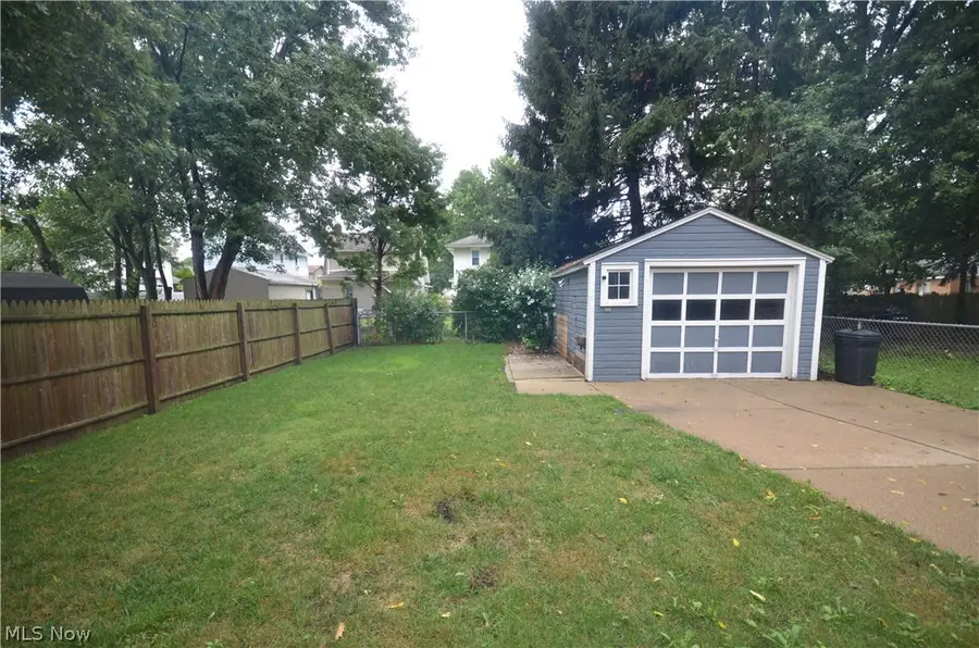 1742 Shaw Avenue, Akron, OH 44305 - #3