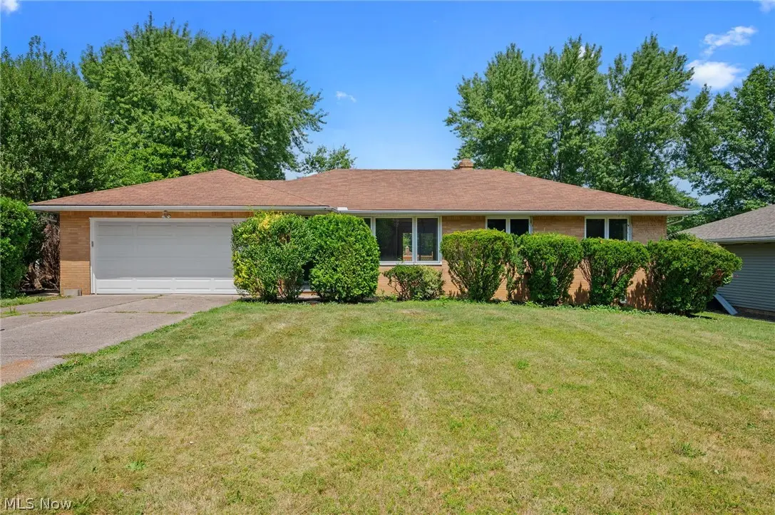 333 E Ridgewood Drive, Seven Hills, OH 44131 - #1