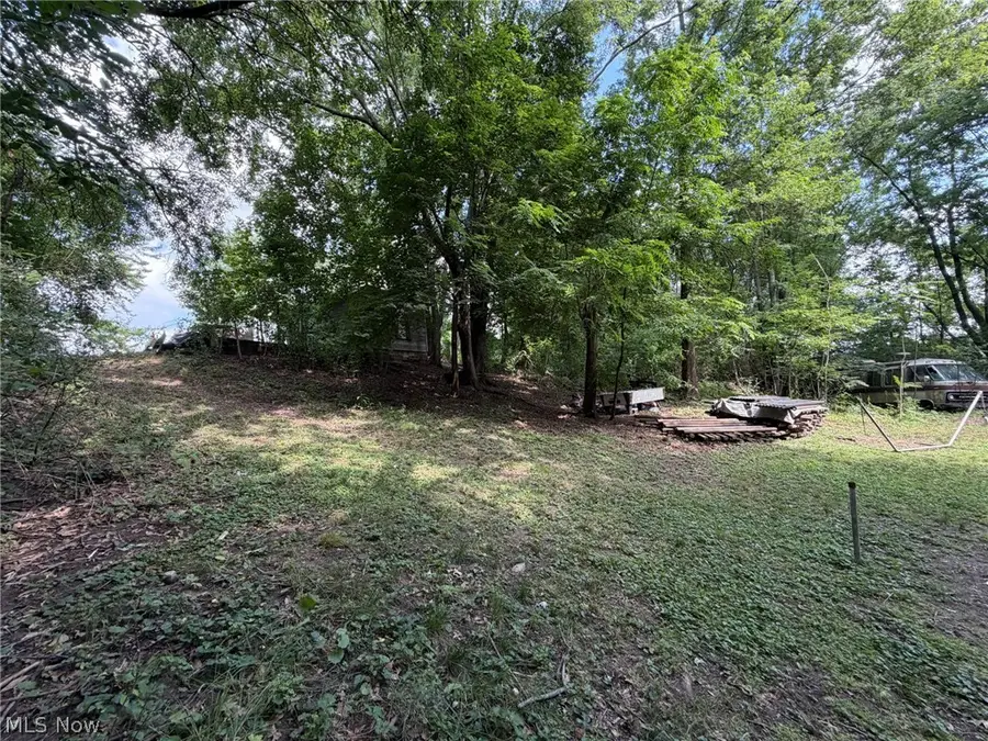 524 4th Sw Street, Massillon, OH 44647 - #3