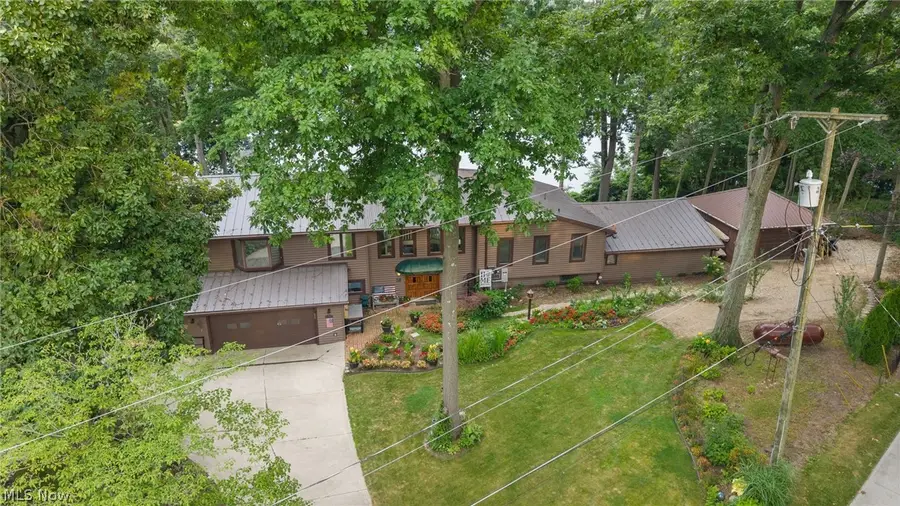 910 Pike Drive, Mansfield, OH 44903 - #3