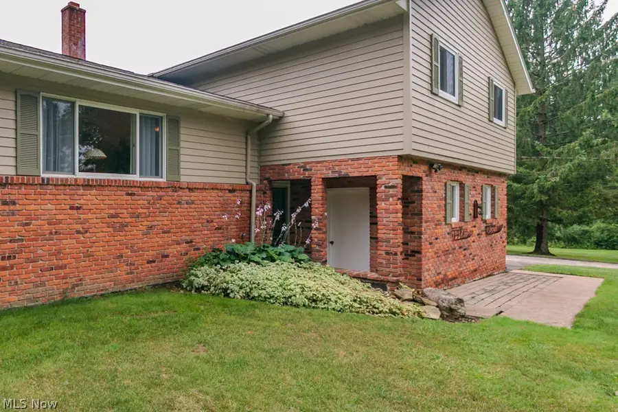 10041 Chardon Road, Chardon, OH 44024 - #3