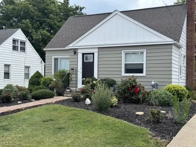 2725 Walbrook Avenue, Cleveland, OH 44109 - #1